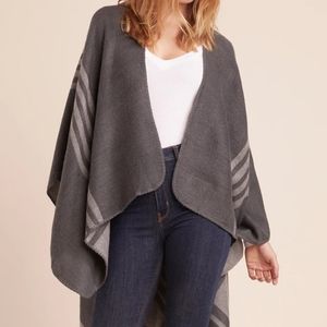 BB Dakota poncho/wrap